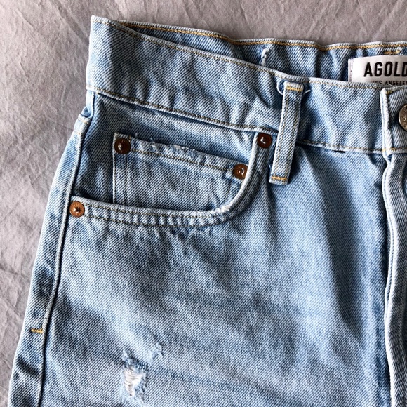 AGOLDE long denim cut-off shorts (Aritzia) - Picture 3 of 15